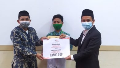 Apresiasi Prestasi Siswa MTsN 1 Tangsel, Mustopa Berikan Penghargaan (1)