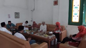 PKS Banten Jalin Silaturahim Dengan Budayawan sekaligus Komedian Abah Qomar