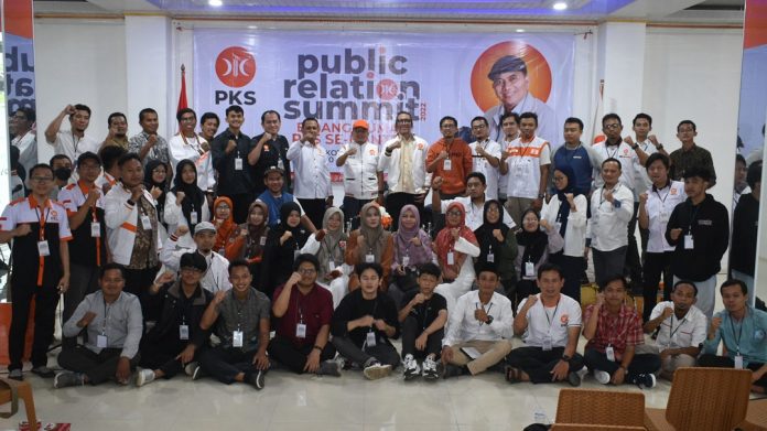 Tingkatkan Keahlian, Humas PKS se-Banten Hadiri Public Relation Summit di Kota Serang Banten